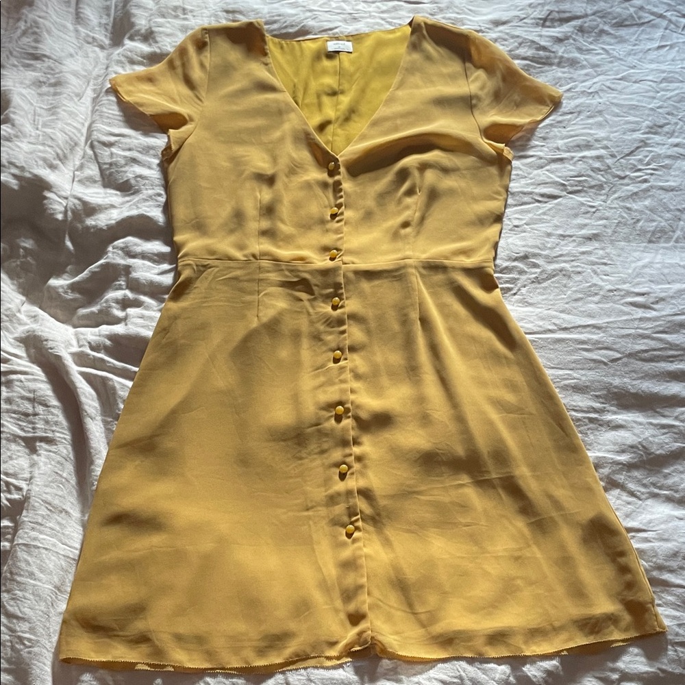Wilfred Mustard Button-Front Mini Dress